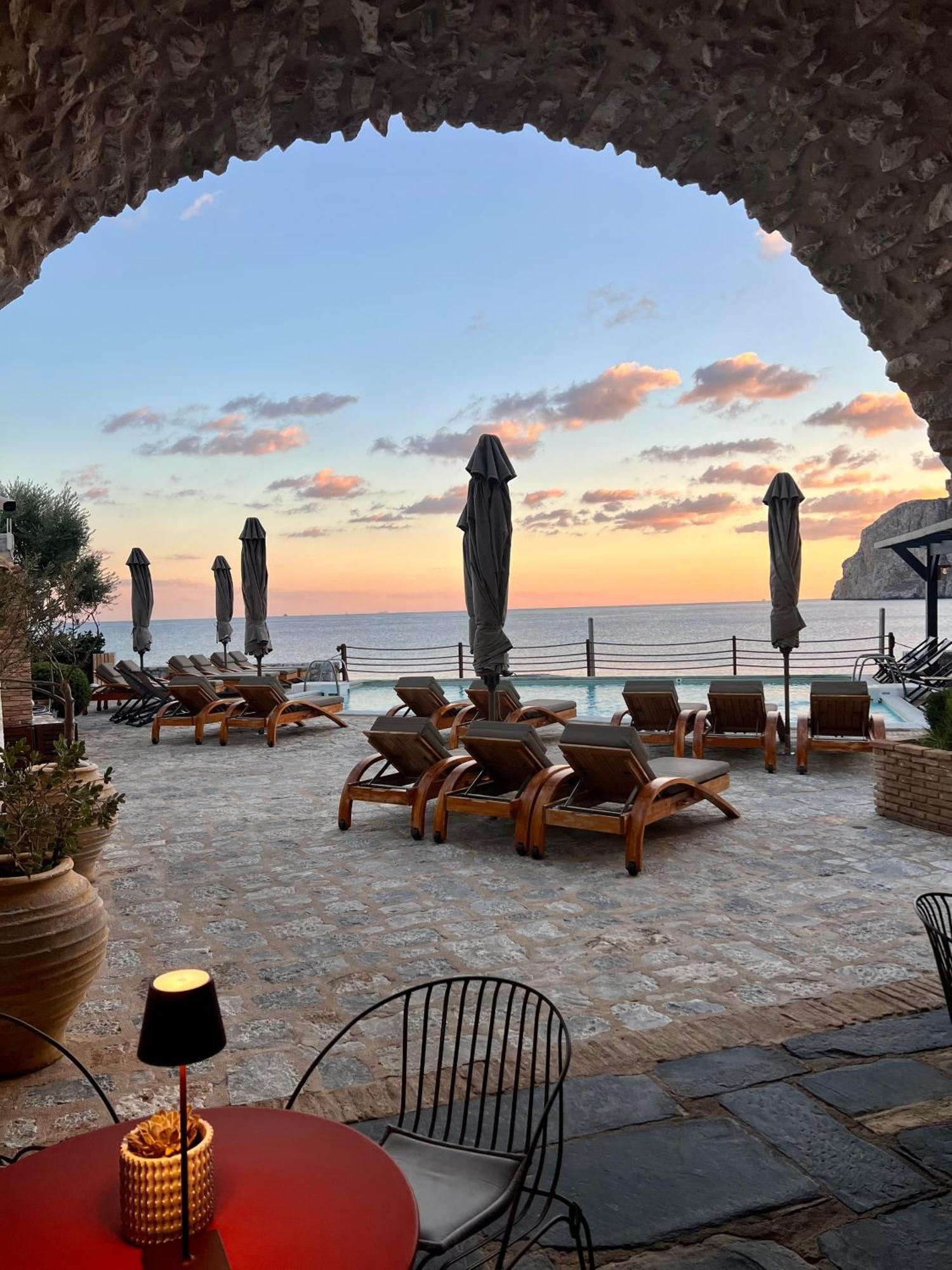 Kyrimai Hotel ييروميلين المظهر الخارجي الصورة