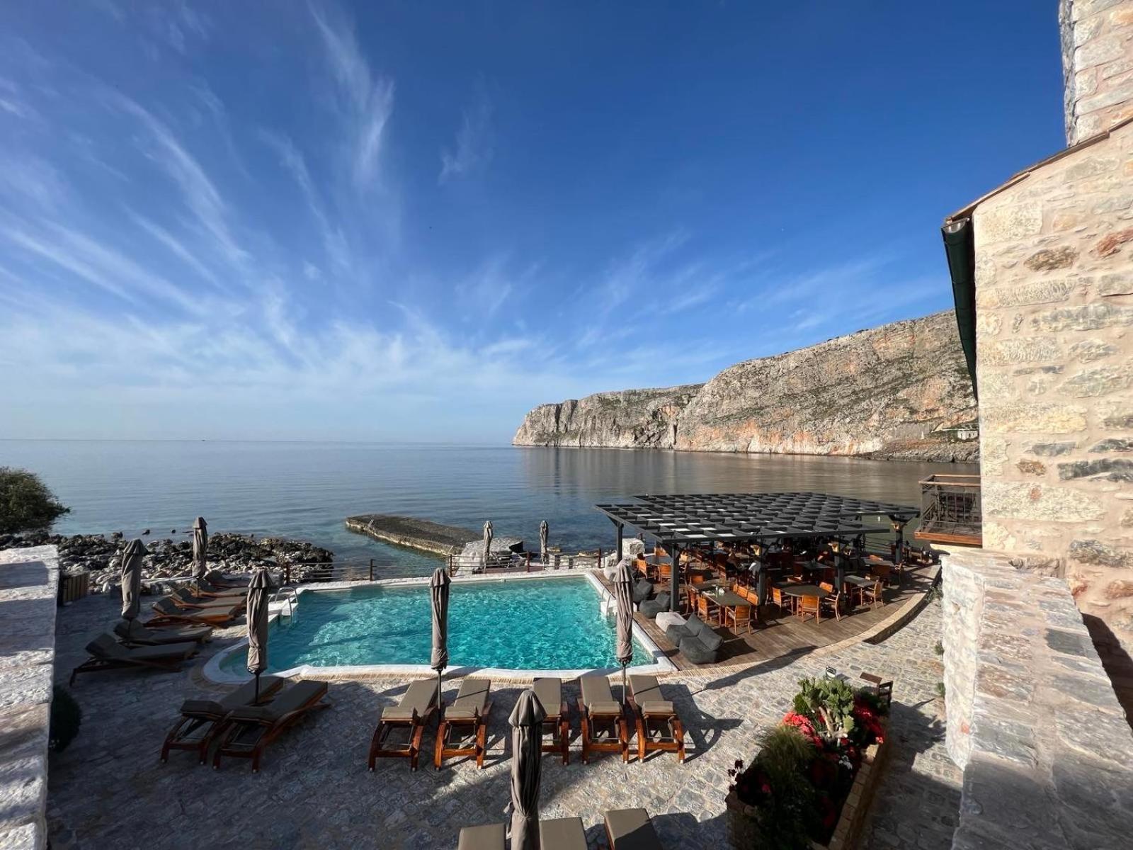 Kyrimai Hotel ييروميلين المظهر الخارجي الصورة